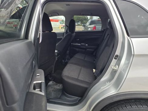 Used 2020 Mitsubishi Outlander Sport SE image 10