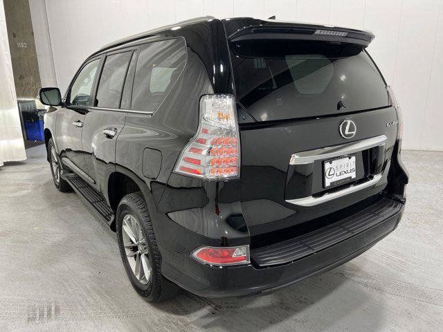 Certified 2023 Lexus GX 460 Premium w/ Premium Package AWD/4WD image 4