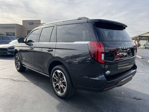Used 2025 Ford Expedition King Ranch image 7