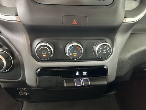 Used 2023 RAM 1500 Big Horn AWD/4WD image 21
