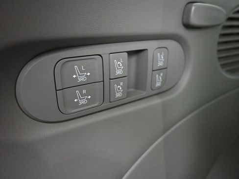 Used 2026 Hyundai Palisade Limited image 27