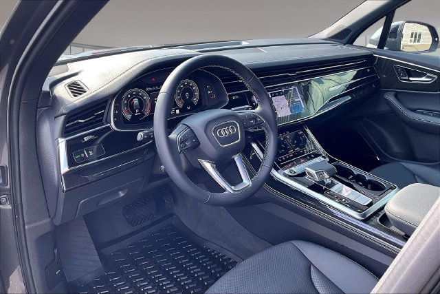 Used 2026 Audi Q7 2.0T Premium w/ Premium Plus Package AWD/4WD image 17