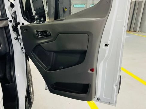 Used 2024 Ford Transit 250 148 High Roof Extended w/ Load Area Protection Package RWD image 30