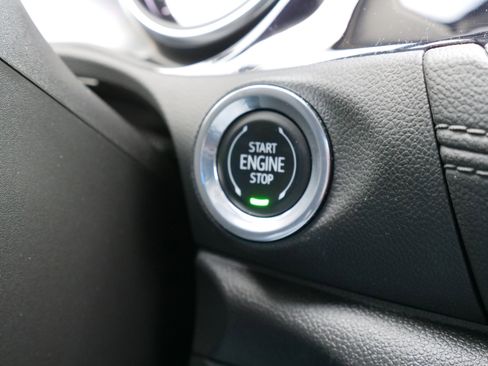 Used 2023 Buick Encore GX Essence w/ Experience Buick Package image 25