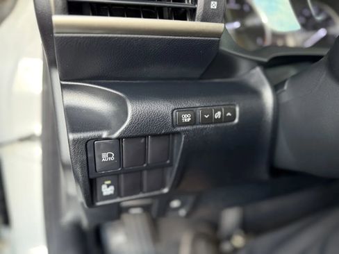 Used 2017 Lexus IS 300 AWD image 27