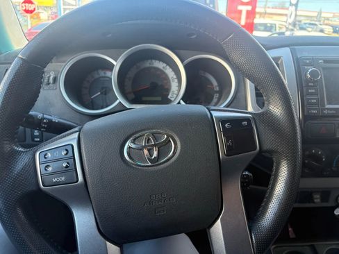 Used 2012 Toyota Tacoma 4x4 Double Cab w/ TRD Sport Upgrade Pkg image 10