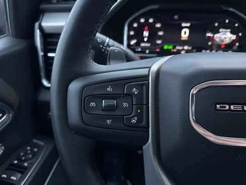Used 2023 GMC Sierra 1500 Denali w/ Technology Package image 16