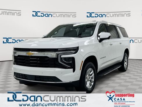 New 2026 Chevrolet Suburban LS image 1