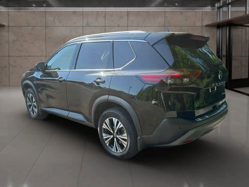 Used 2021 Nissan Rogue SV w/ Premium Package AWD/4WD image 3