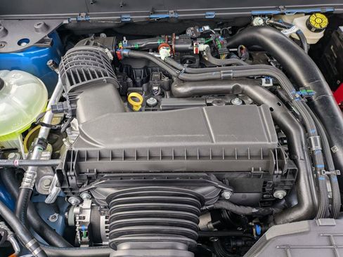 New 2025 Ford Maverick XL w/ 4K Tow Package image 22