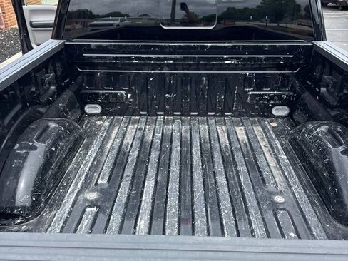 Used 2016 Ford F150 XLT w/ Equipment Group 302A Luxury AWD/4WD image 14