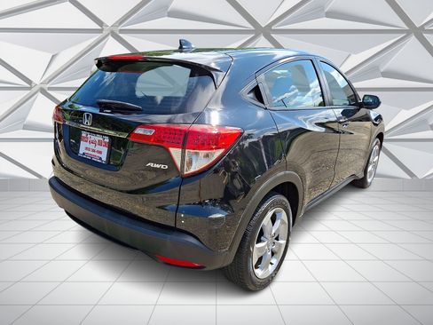 Used 2020 Honda HR-V LX image 10