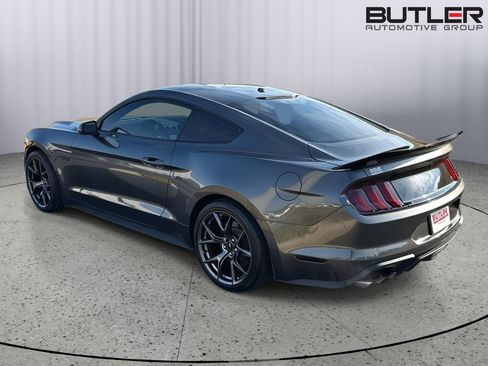 Used 2019 Ford Mustang GT Premium w/ Performance Package - Level 2 image 3