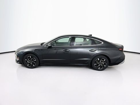 Used 2025 Hyundai Sonata SEL FWD image 4