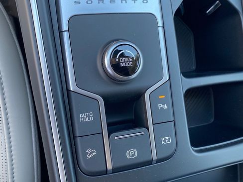 New 2026 Kia Sorento EX FWD image 19