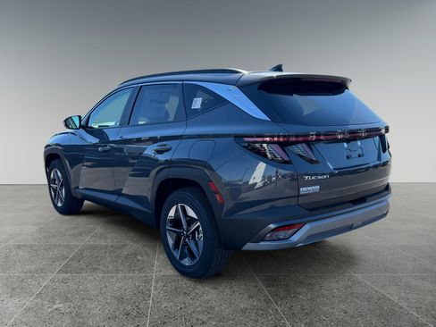New 2025 Hyundai Tucson SEL image 3