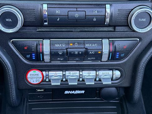 Used 2017 Ford Mustang Premium RWD image 27