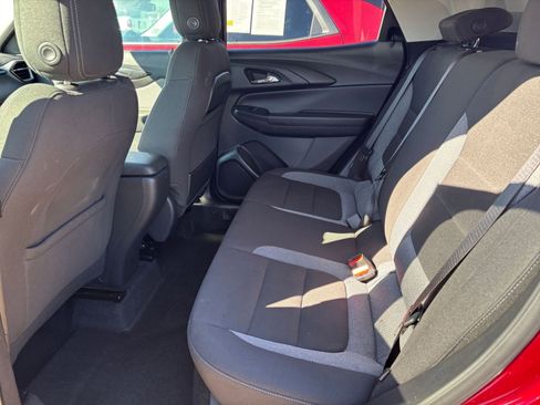 Used 2025 Chevrolet TrailBlazer LT image 23