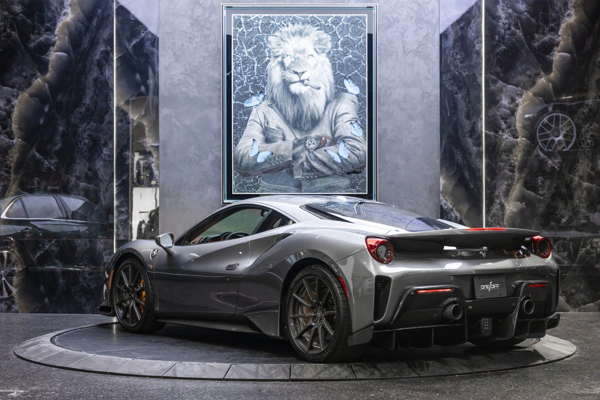 Used 2019 Ferrari 488 Pista Coupe RWD image 4