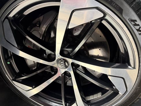 Used 2018 Audi RS 5 w/ Dynamic Plus Package AWD/4WD image 28