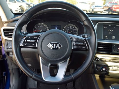 Used 2019 Kia Optima S w/ S Panoramic Sunroof Package FWD image 6