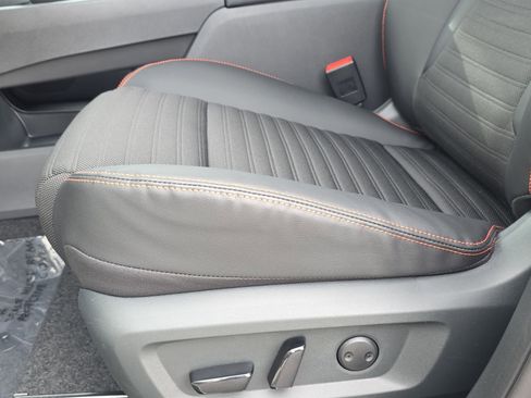 New 2026 Nissan Rogue SV image 28