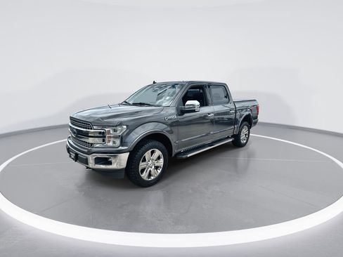 Used 2018 Ford F150 Lariat w/ Equipment Group 502A Luxury AWD/4WD image 4
