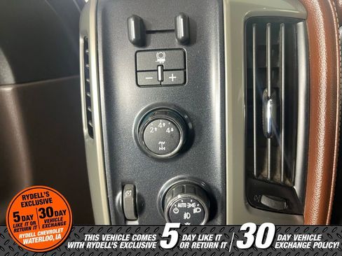 Certified 2015 Chevrolet Silverado 2500 High Country w/ Duramax Plus Package image 24