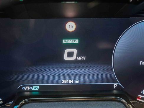 Used 2024 Alfa Romeo Tonale Ti w/ Active Assist Package image 8