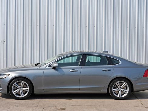 Used 2017 Volvo S90 T5 Momentum w/ Convenience Package image 48