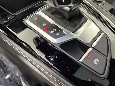 Used 2023 Audi A4 2.0T Premium Plus w/ Premium Plus Package AWD/4WD image 17