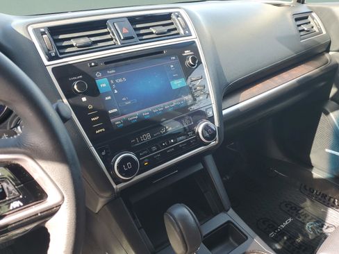 Used 2019 Subaru Outback 2.5i Limited image 27