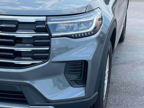 New 2026 Ford Explorer Active AWD/4WD image 9