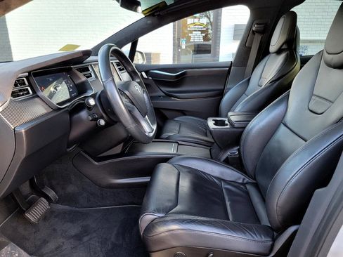 Used 2017 Tesla Model X 75D image 20