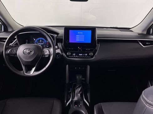 Used 2023 Toyota Corolla Cross XLE w/ Black Badges Package (TMS) AWD/4WD image 14