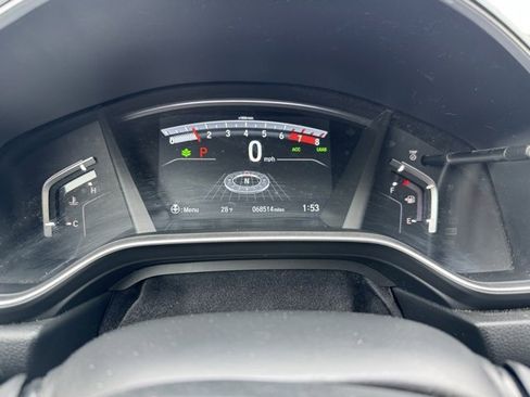 Used 2018 Honda CR-V Touring image 9