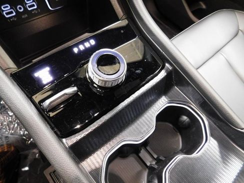 New 2025 Jeep Grand Cherokee L Limited w/ Black Appearance Package image 26