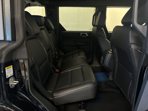 New 2026 Ford Bronco Outer Banks AWD/4WD image 40
