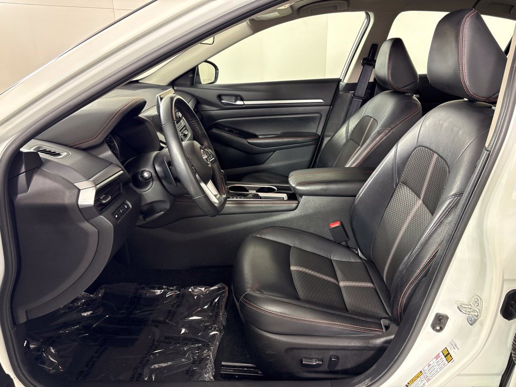 Used 2024 Nissan Altima 2.5 SR FWD image 26