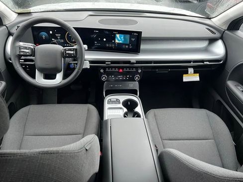 New 2026 Hyundai Ioniq 9 S RWD image 15