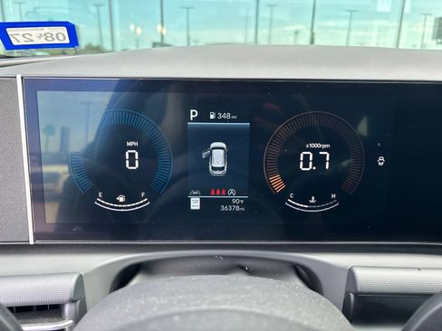 Used 2025 Hyundai Tucson SE FWD image 10