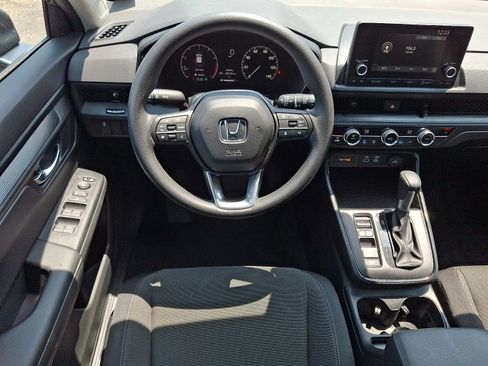 Used 2023 Honda CR-V EX image 11