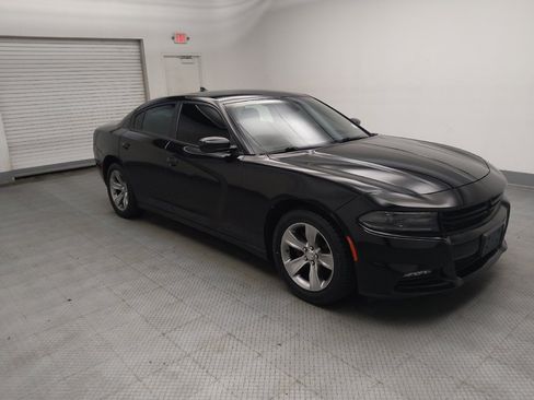 Used 2018 Dodge Charger SXT Plus RWD image 11
