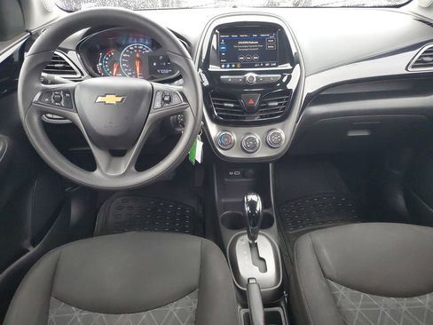 Used 2020 Chevrolet Spark LT image 21