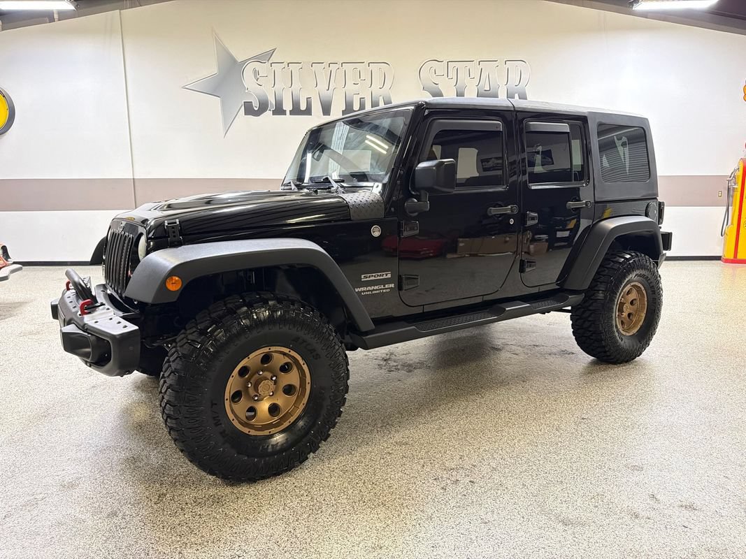 Used 2015 Jeep Wrangler Unlimited Sport w/ Quick Order Package 24S AWD/4WD image 1