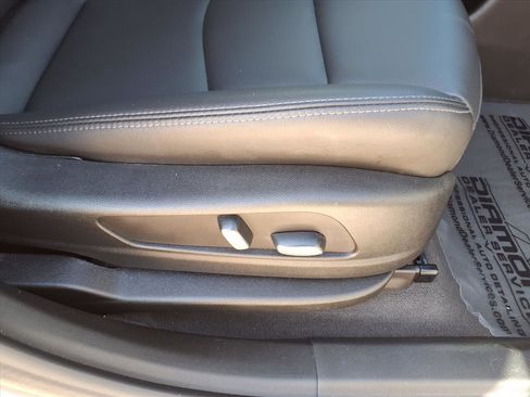 Certified 2024 Cadillac XT6 Luxury image 10