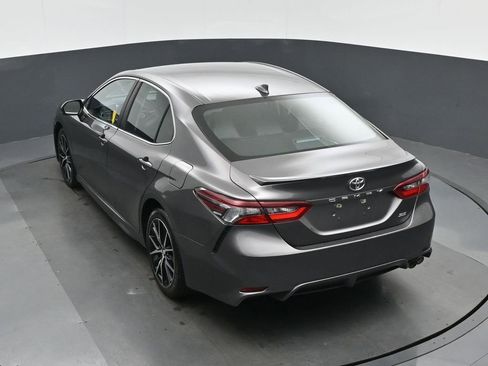 Used 2021 Toyota Camry SE FWD image 58
