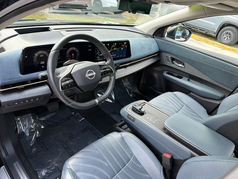 Used 2024 Nissan Ariya AWD image 14