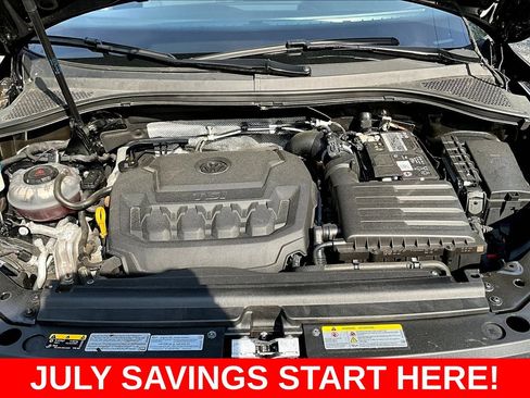 Used 2021 Volkswagen Tiguan SEL AWD/4WD image 38