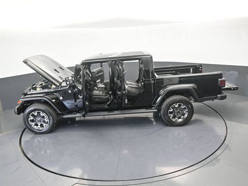 New 2026 Jeep Gladiator Sport image 60